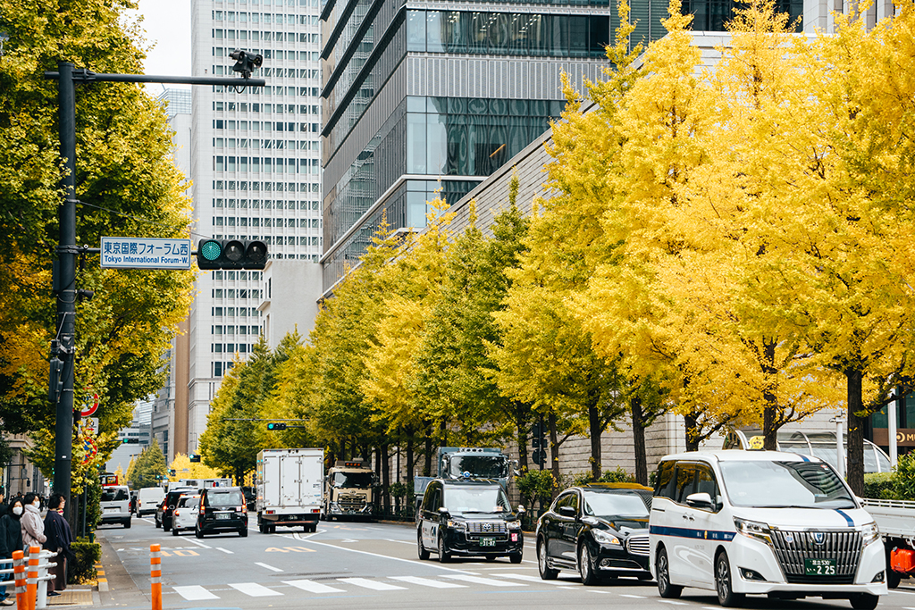 東京