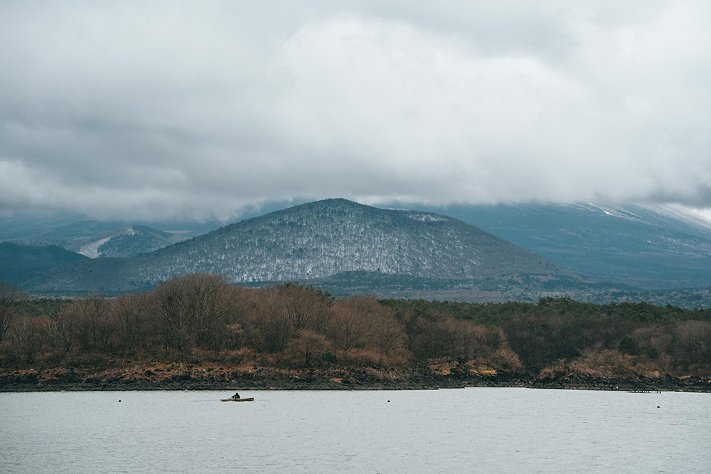 精進湖